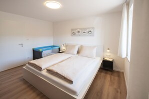 2 habitaciones, wifi gratis y ropa de cama 