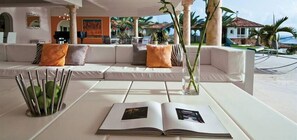 Fernseher, DVD-Player