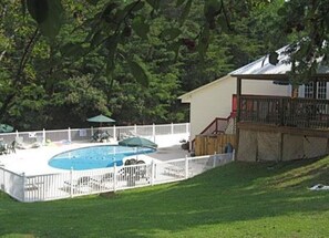 Utomhuspool