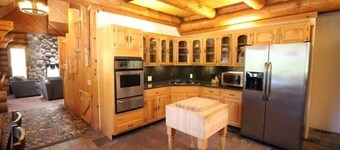 Scenic Wonders Tioga Logs 3 Bedrooms