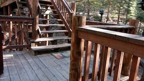 Exterior - Scenic Wonders Treehouse Lodge 2 Bedroom (Yosemite National Park)