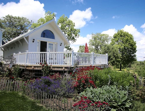 Mallard Cottage - Pet friendly