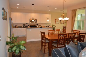 Dining - House in Orlando - NEAR DISNEY (Conj. City Jaragua)