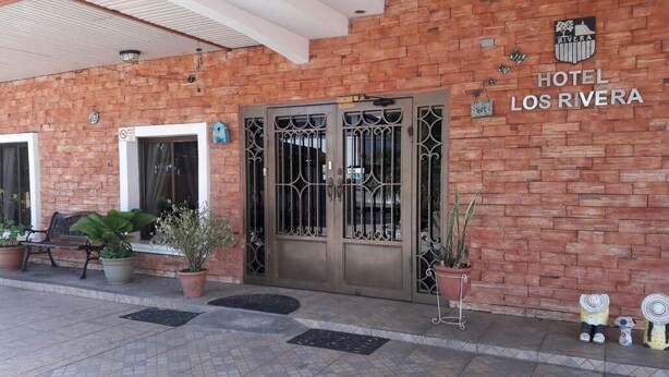 Front of property - Hotel Los Rivera (David)