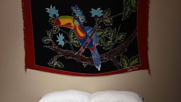 2 bedrooms, individually decorated, individually furnished, free WiFi