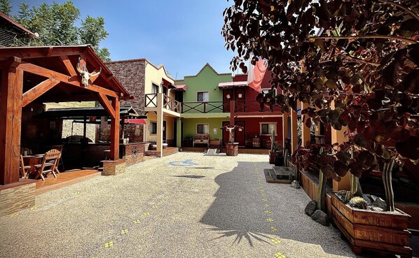 Exterior - Hotel West Refugio (San Juan del Río)