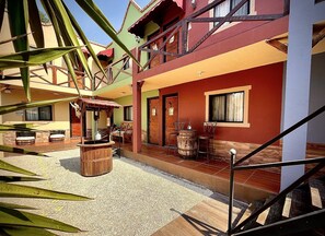 Front of property - Hotel West Refugio (San Juan del Río)