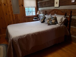 2 Schlafzimmer, Schreibtisch, Bügeleisen/Bügelbrett, kostenloses WLAN