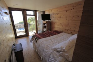 Classic Double Room, Sea View | Pemandangan dari bilik