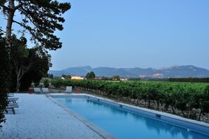 Udendørs pool, opvarmet pool