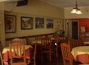 Breakfast area - Hotel Rutas (Salta)