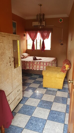 Individually decorated, individually furnished, free WiFi