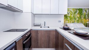 Apartment | Private kitchen - Arauco Studio Apartment (Santiago)
