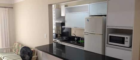 Kühlschrank, Mikrowelle