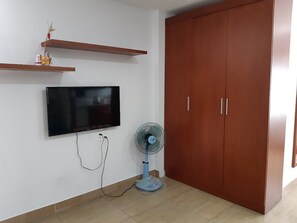 Superior Apartment | Room amenity