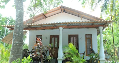 Sigiri Shamila Home stay