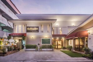 บริเวณภายนอก