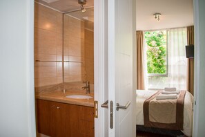 Apartment | Badezimmer