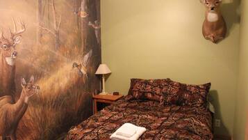 6 bedrooms, free WiFi, bed sheets