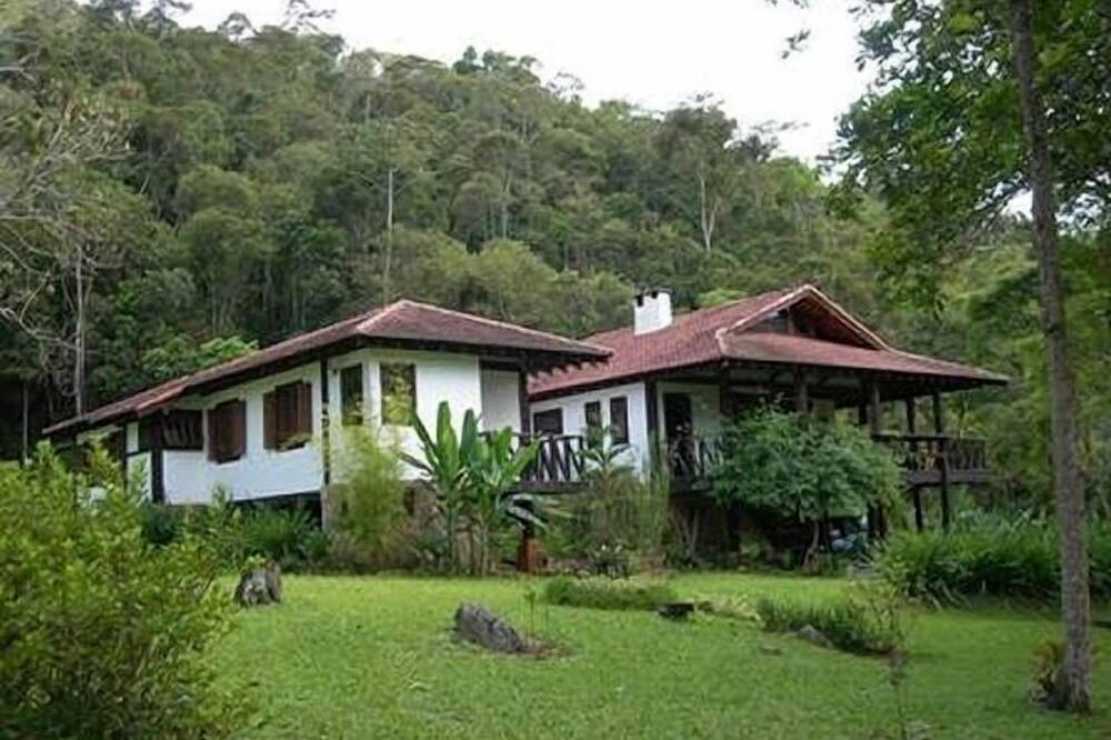 Exlusive country home in Macaé de Cima