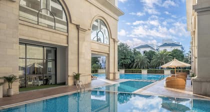 Meliá Vinpearl Hai Phong Rivera