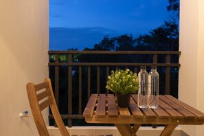 View from room - J2 Residence Chiang Rai (Chiang Rai)