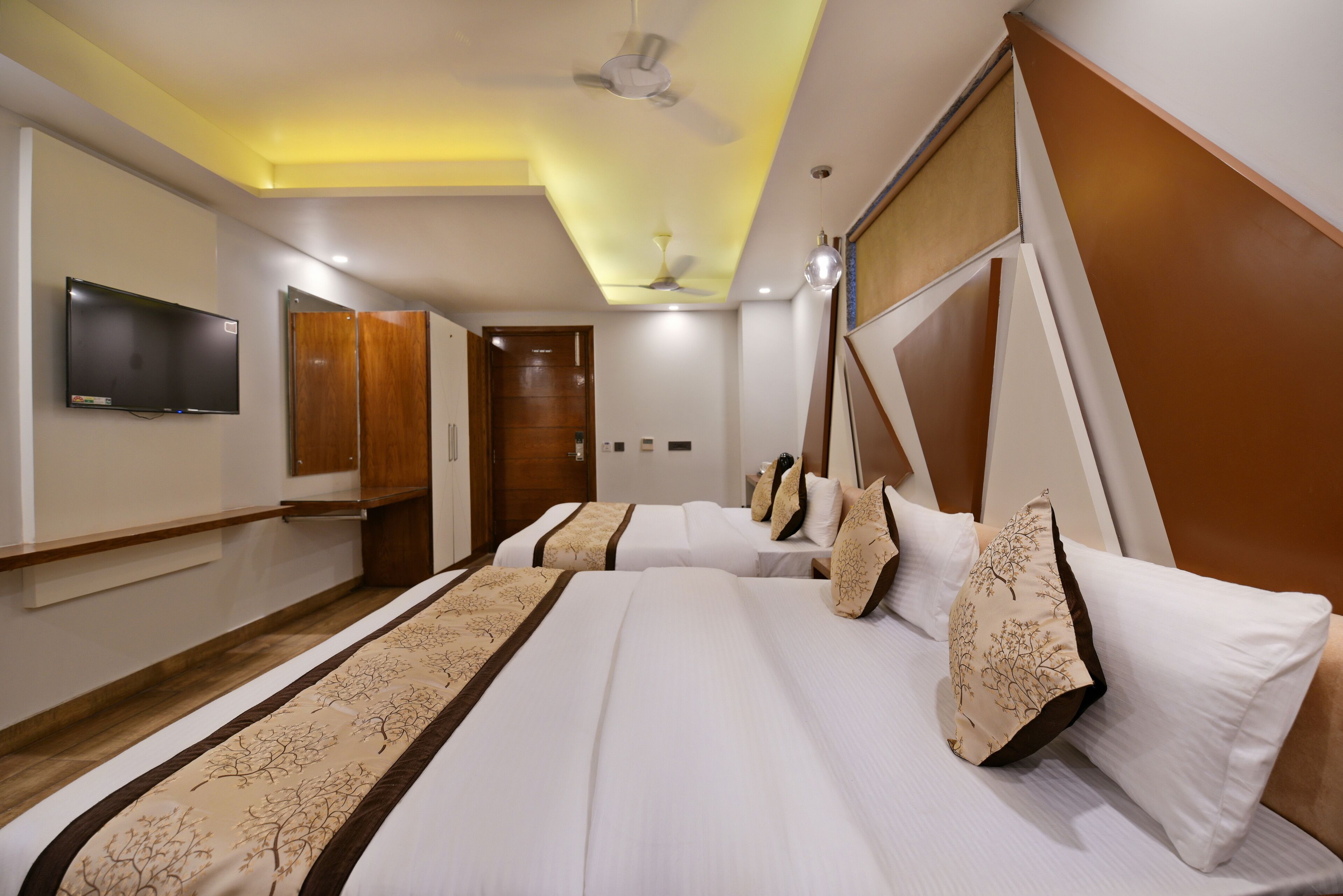 Photo - Hotel Blue Pearl - Free Airport Pick up