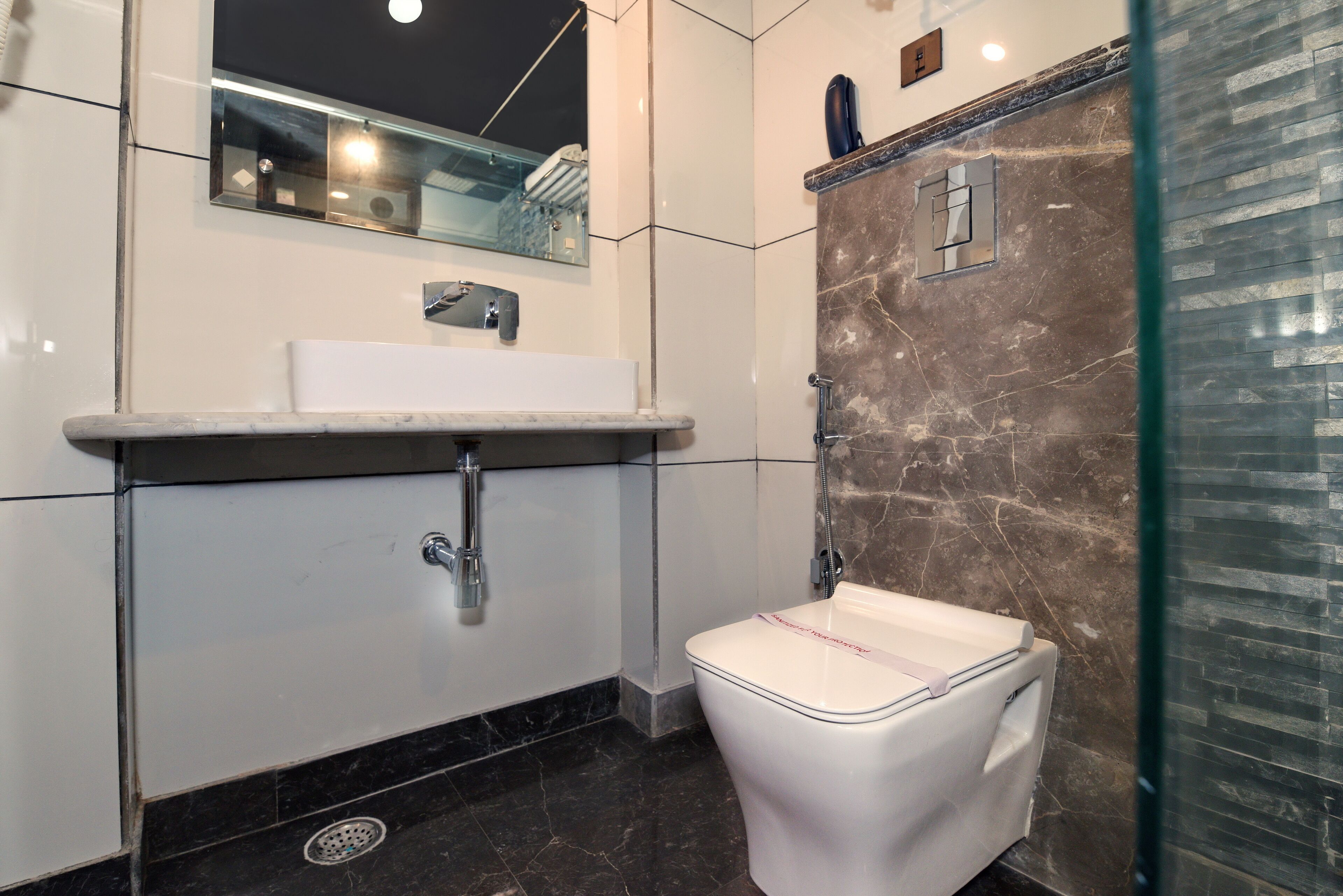 Photo - Hotel Blue Pearl - Free Airport Pick up