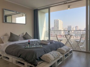 Studio | City view
