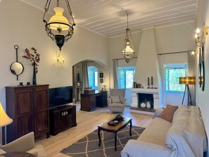 Traditional Quadruple Room, 2 Bedrooms - Marcora Historic Mansion (Corfu)