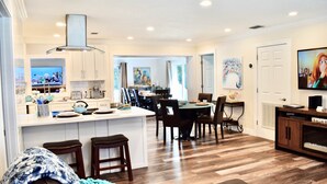 Unclassified image, 2 of 43, button - Casa Winter Park (Winter Park)