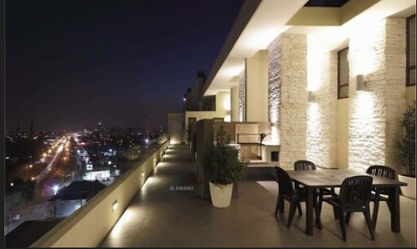 BBQ/picnic Area - Charming Studio - Mountain View (Santiago)