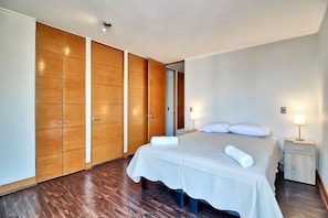 2 bedrooms, individually decorated, individually furnished - Vespucio Art (Santiago)