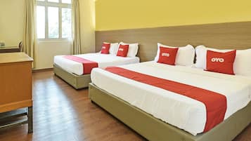 Family Suite | 1 bedroom, desk, free WiFi, bed sheets