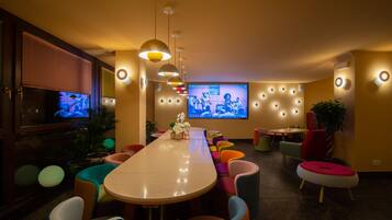 Bar (in der Unterkunft)