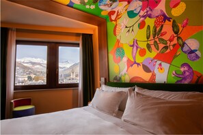 Chambre Familiale, vue ville (Plus)