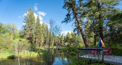 Running Bear · Running Bear on Fort Creek-CraterLake Bungalows