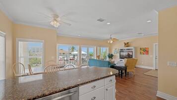 House, 3 Bedrooms | Interior