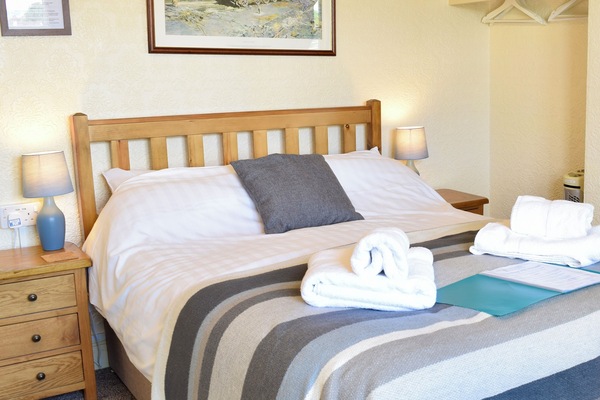 Double or Twin Room | Bed sheets