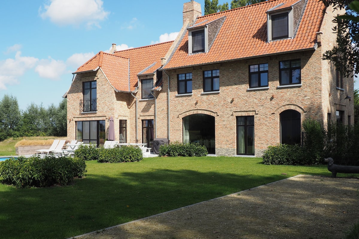 Villa | Voorkant van accommodatie