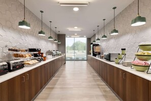 Free daily local cuisine breakfast