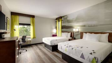 Business Room, 2 Queen Beds, Non Smoking