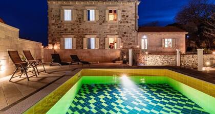 Rooms Miron - Superior Double Room with Pool View