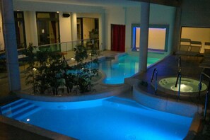 Indoor pool, seasonal outdoor pool - Hotel Alda Amelia (Cattolica)