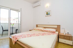 1 bedroom, Internet, bed sheets