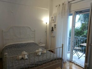 Apartment, 1 Bedroom | 1 bedroom, iron/ironing board, travel crib, free WiFi - Modern ideally located studio apartment (Athens)