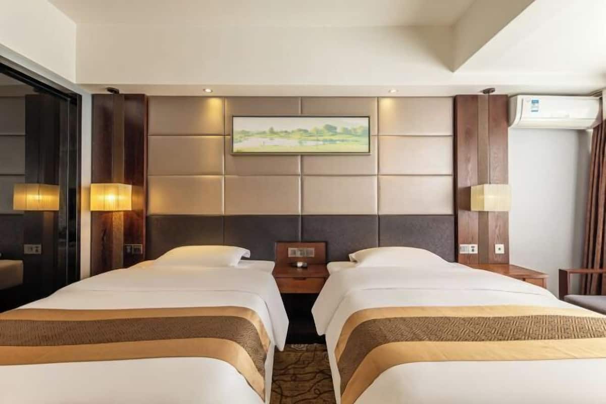 書桌、免費 Wi-Fi