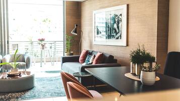 Classic-huoneisto | Oleskelualue | Taulutelevisio, Netflix, suoratoistopalvelut