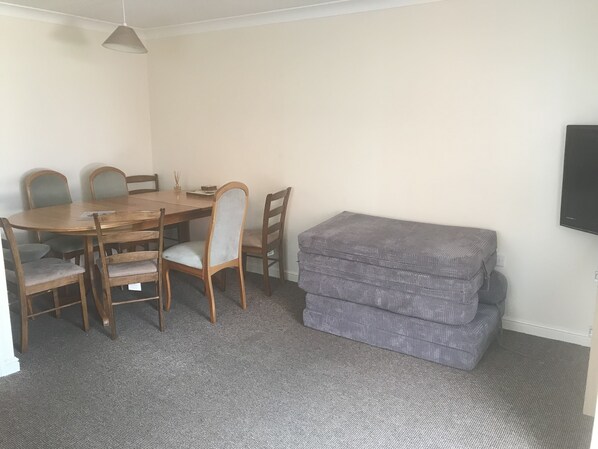 تناول الطعام