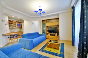 Apartment (Nezavisimosty prospect 55) | Living room
